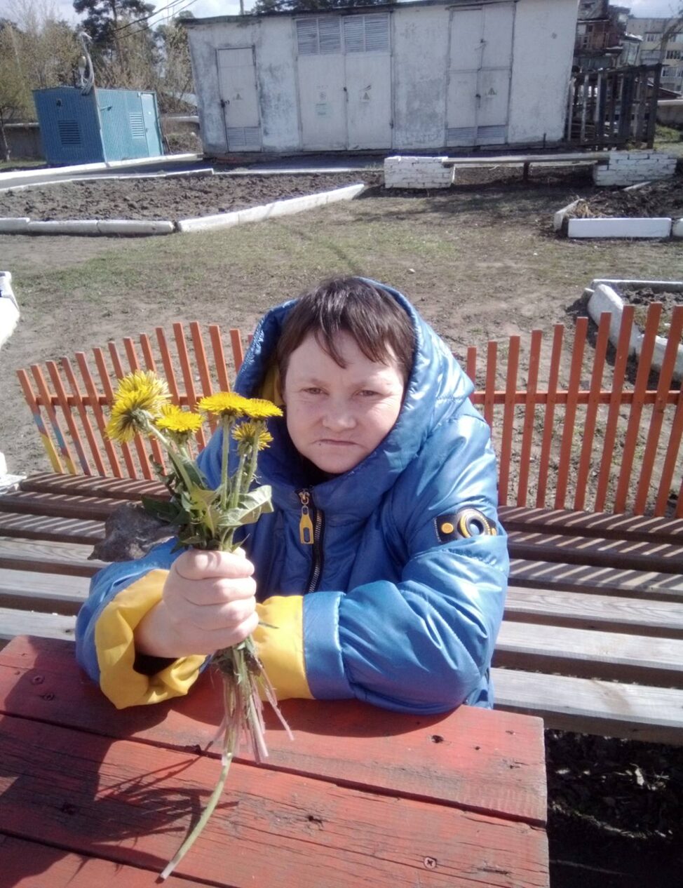 Акция "Украсим Победу цветами"