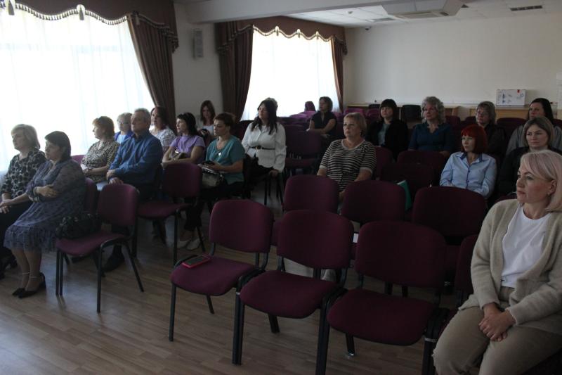  В ДЕПАРТАМЕНТЕ СОЦИАЛЬНОЙ ПОЛИТИКИ ПРОШЁЛ СЕМИНАР-ПРАКТИКУМ, ПОСВЯЩЁННЫЙ РЕАЛИЗАЦИИ ПРОЕКТА «ЭФФЕКТИВНЫЙ РЕГИОН»