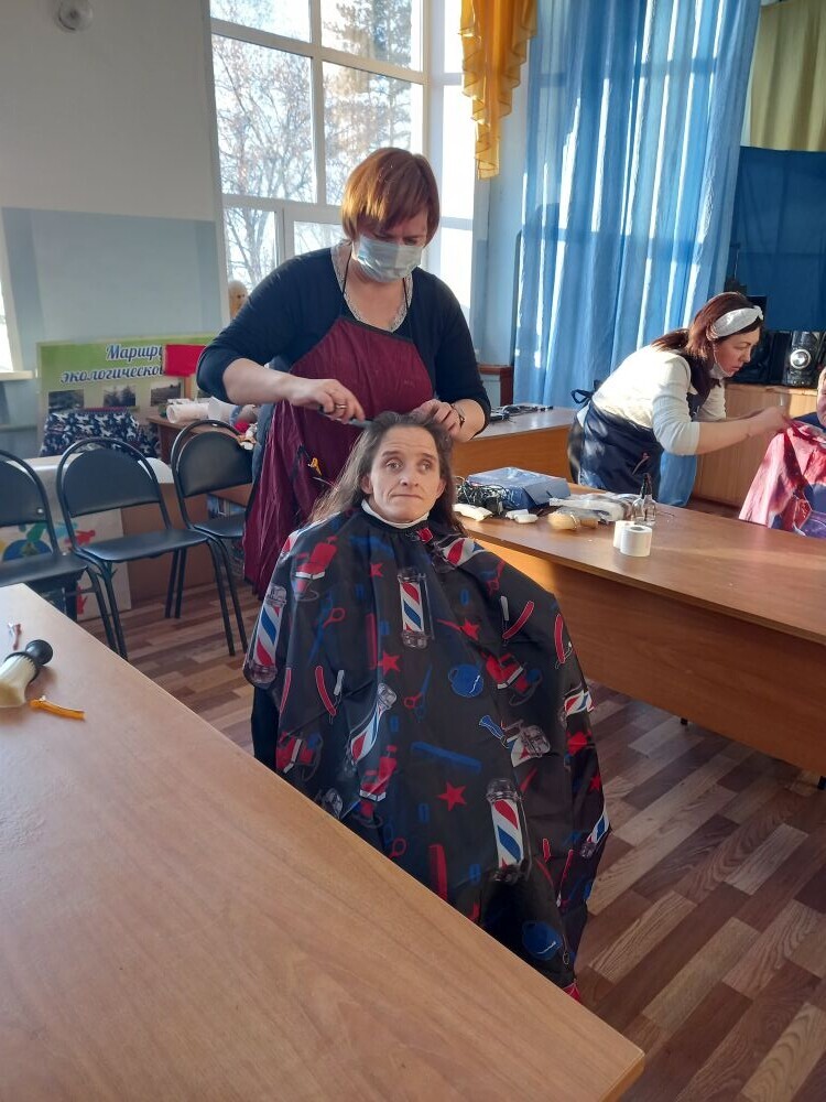 Новая стрижка и хорошее настроение