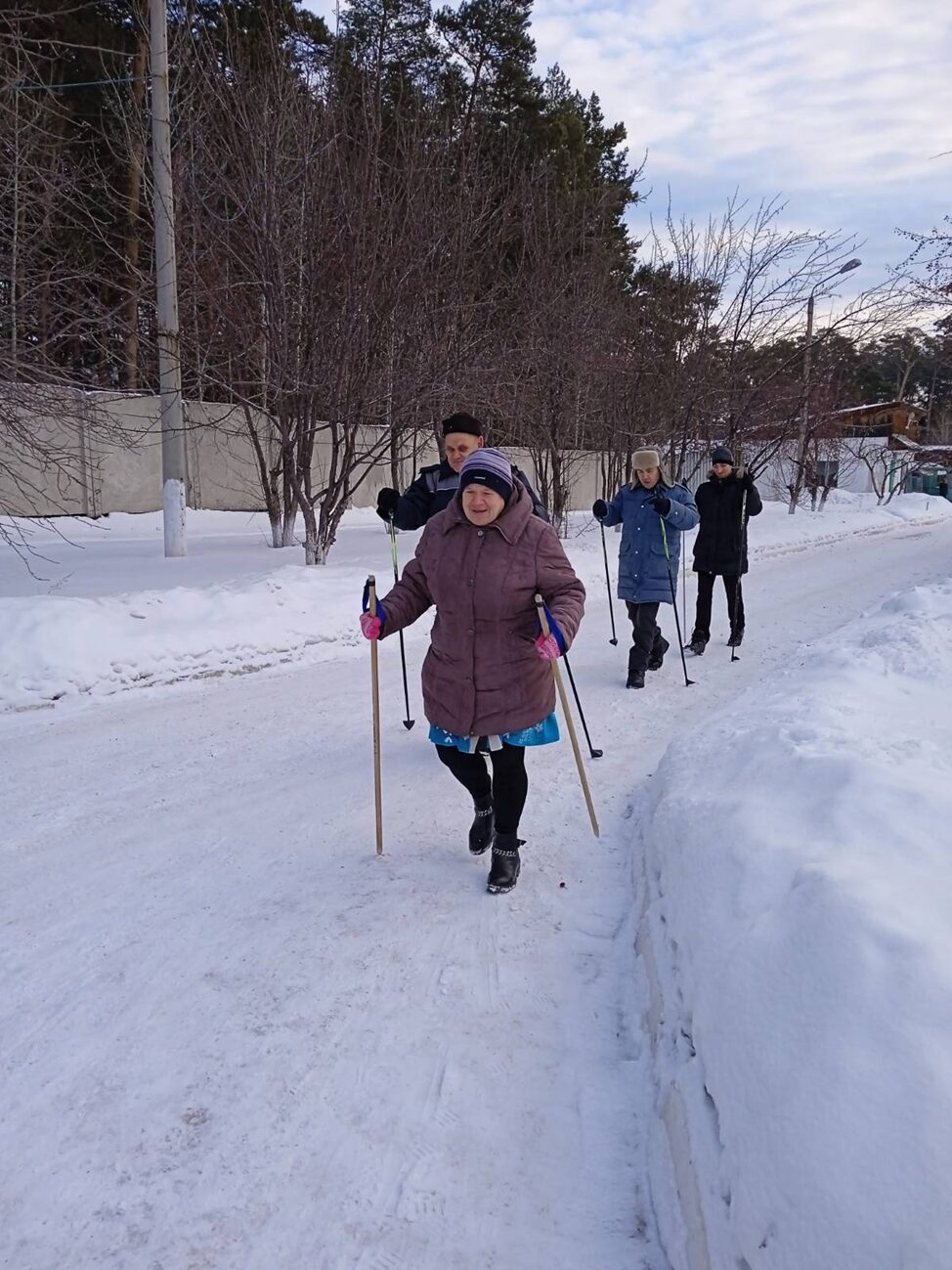 «ВЕСЕЛЫЕ СТАРТЫ»