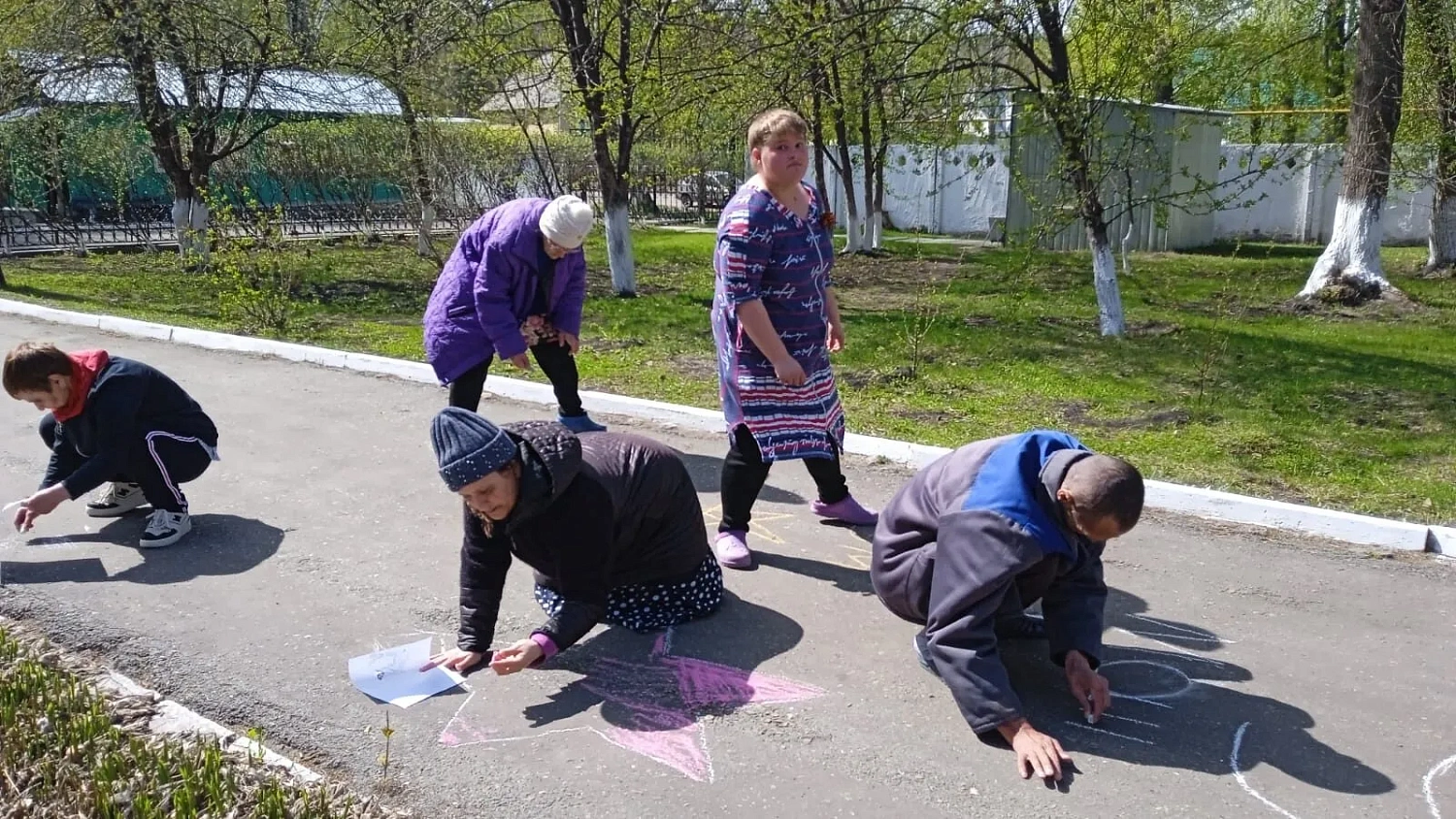 "Рисунок на асфальте"