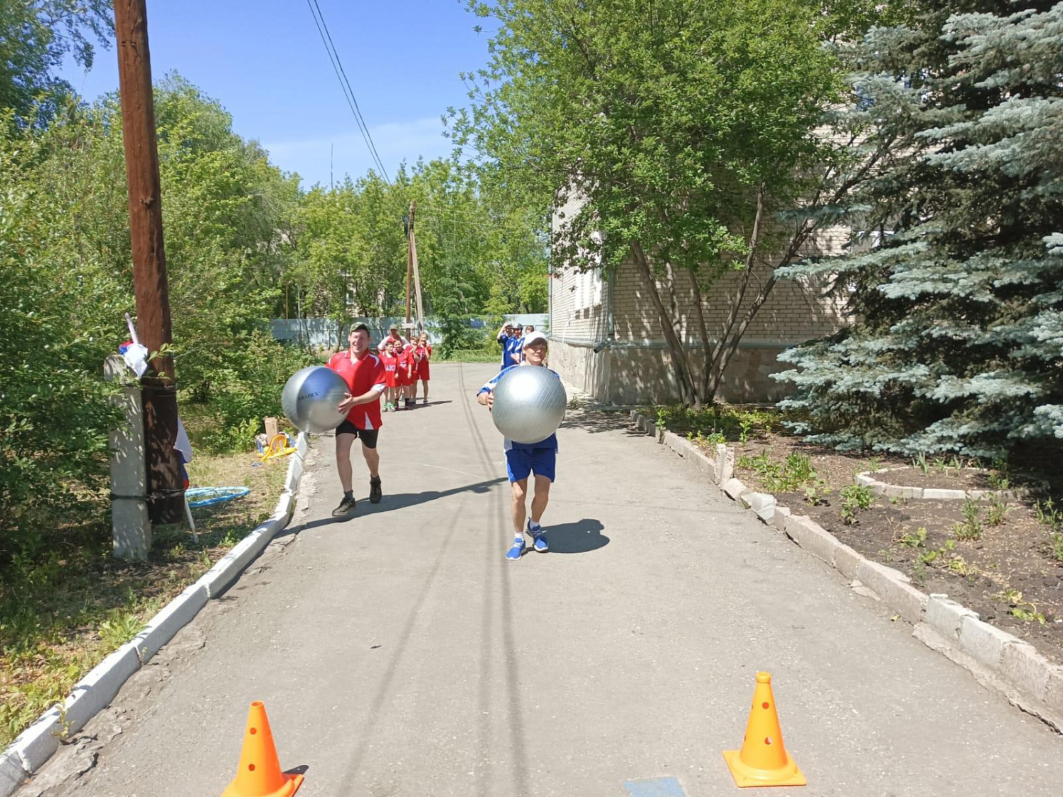 Спортивная эстафета ,посвященная дню России