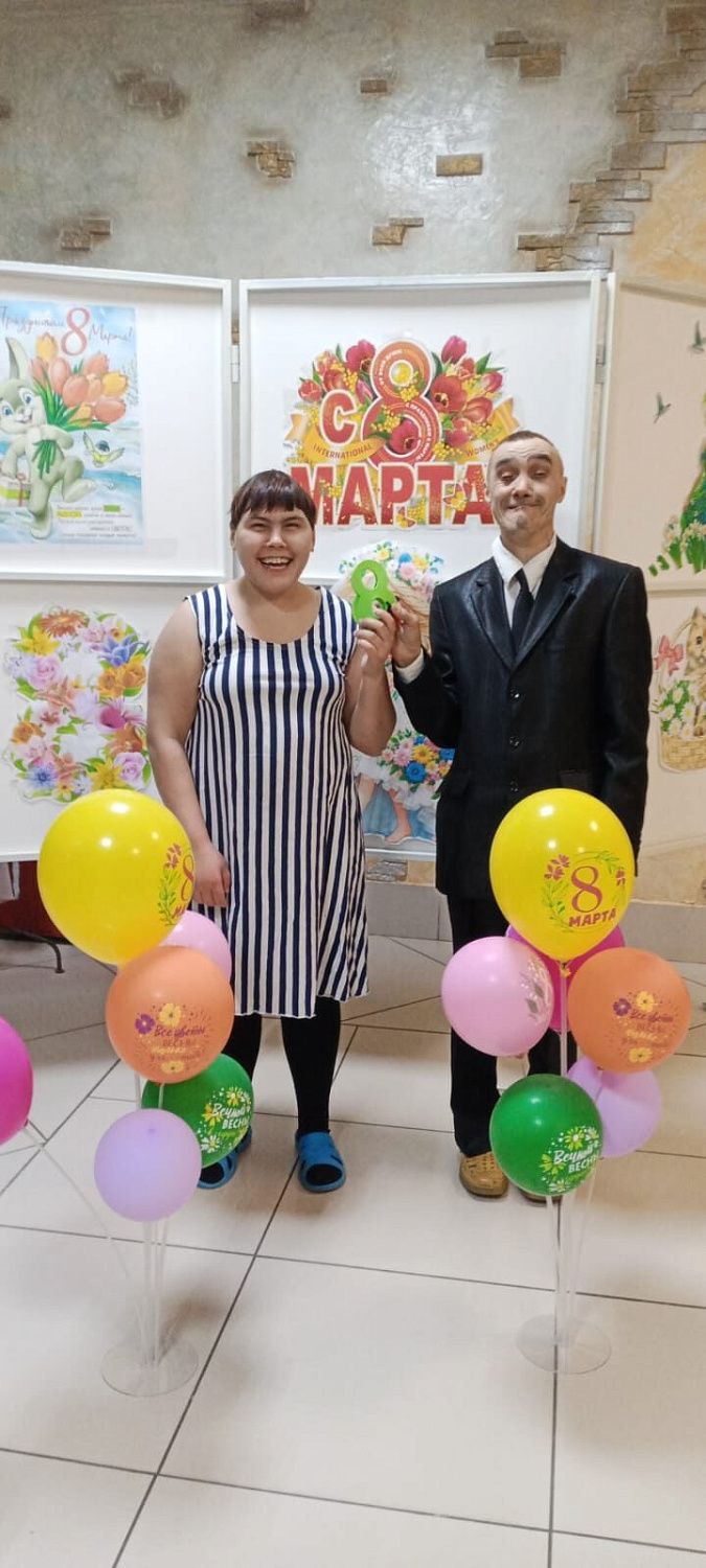 Подготовка к празднику  "Для вас, любимые!"
