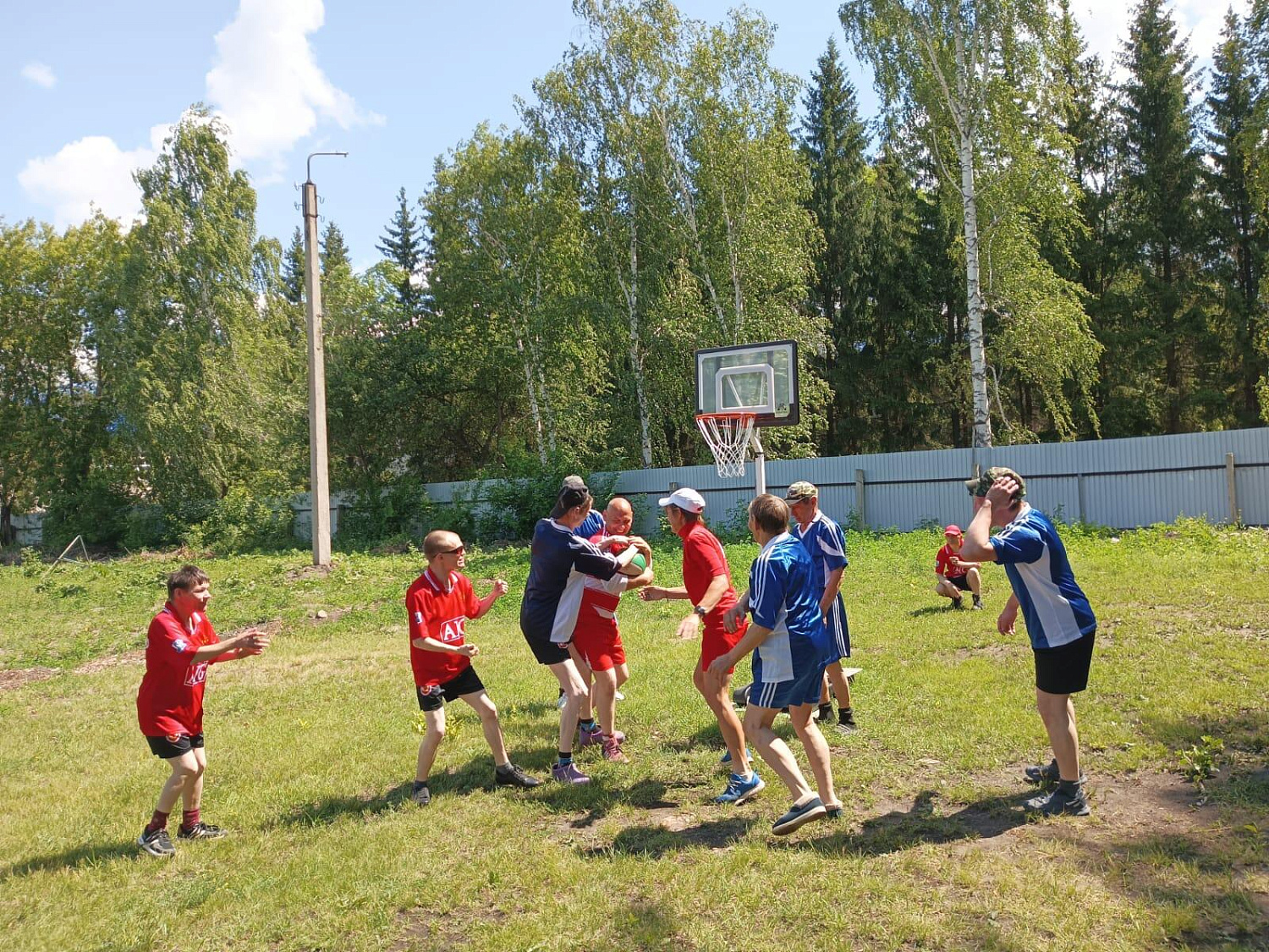 "Быть первым!"