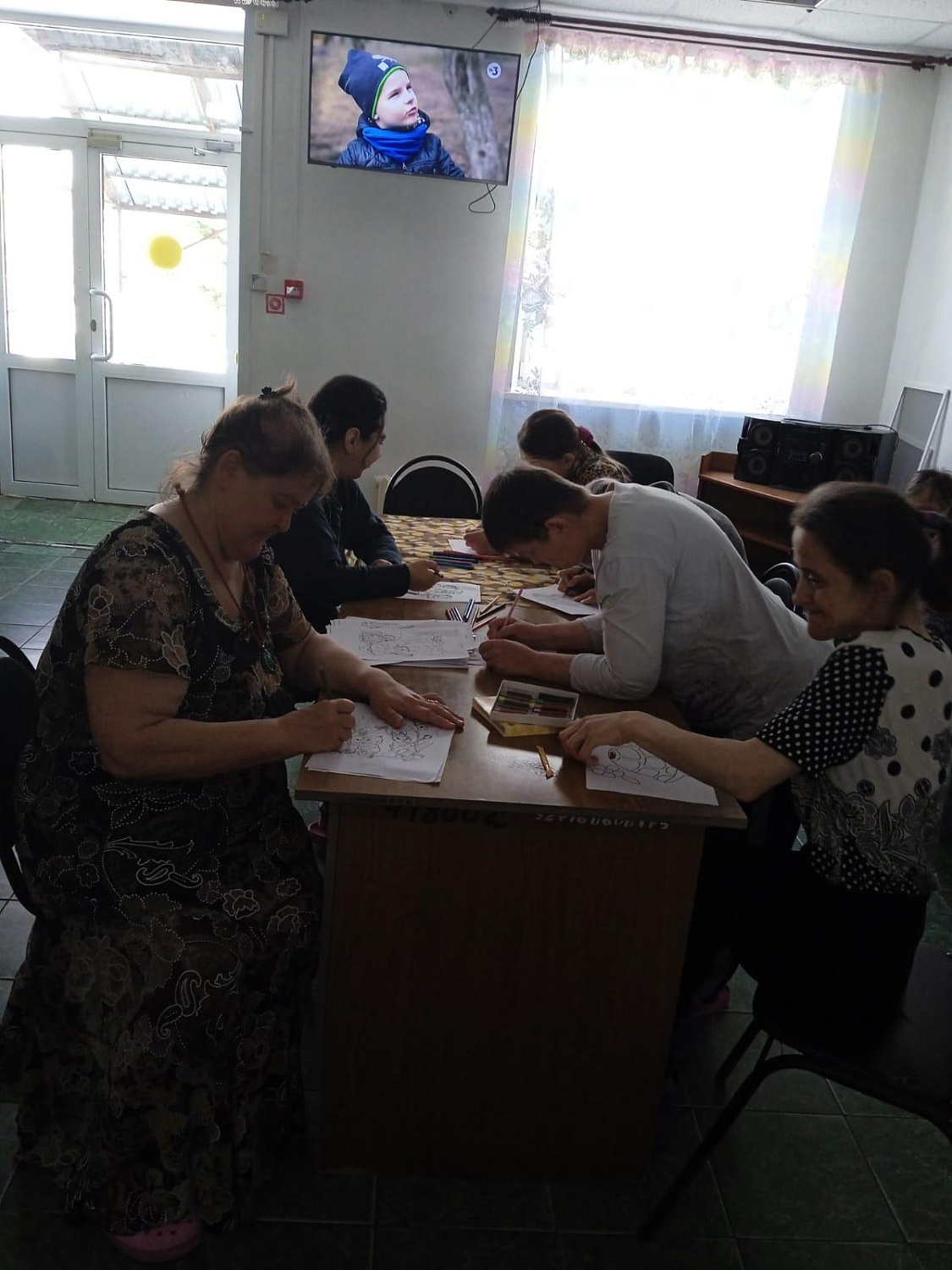 Занятия арт-терапией 