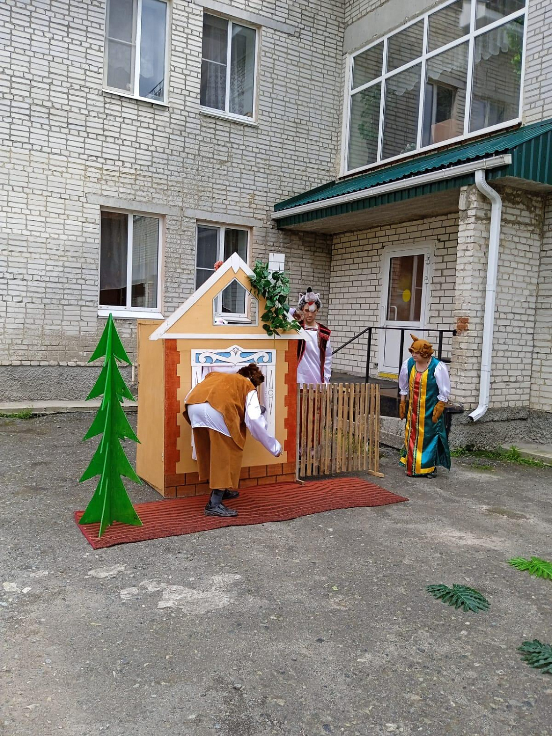 Представление от театральной студии