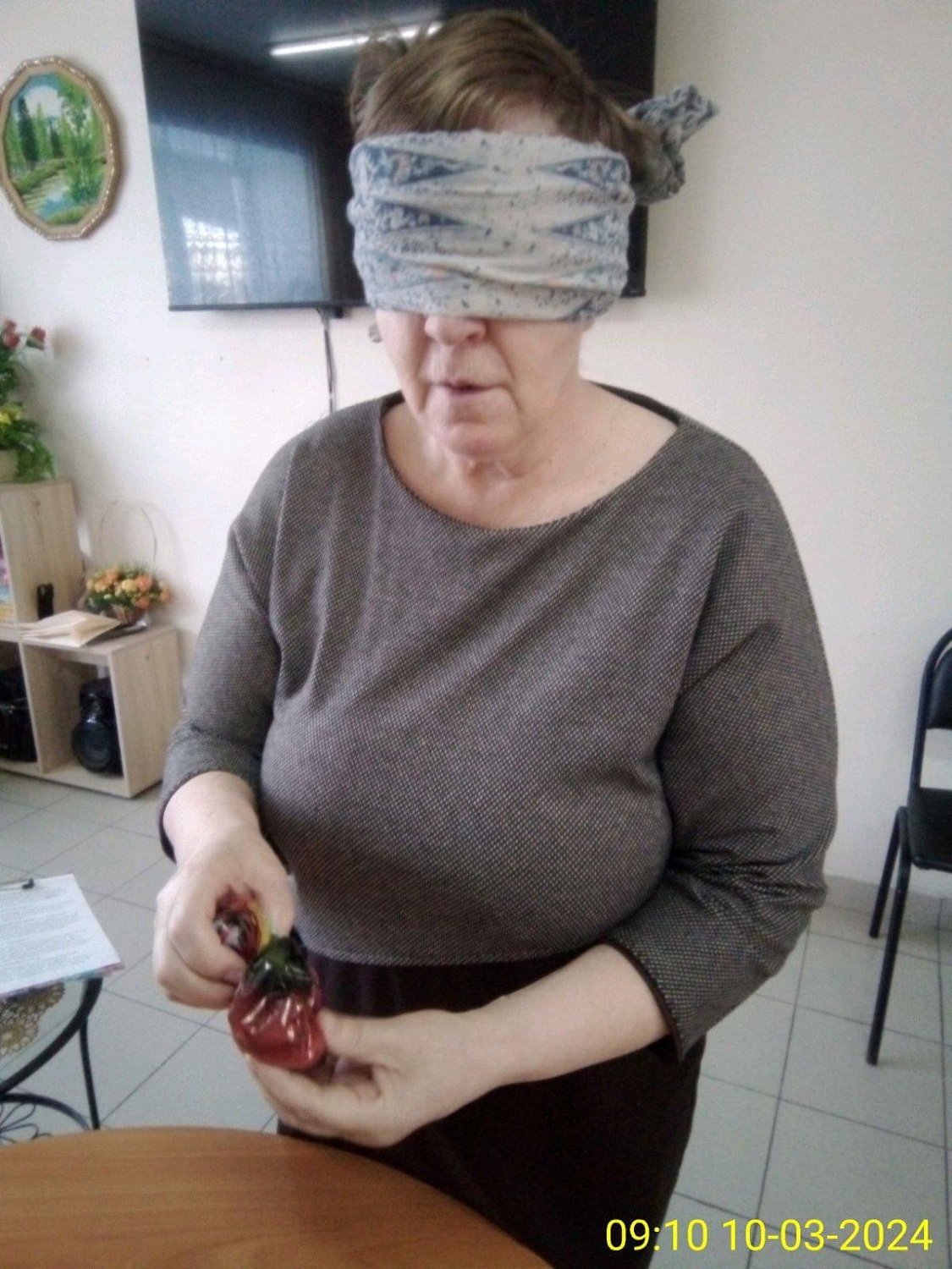 Конкурсная программа «Хозяюшка», посвященная Международному женскому дню.